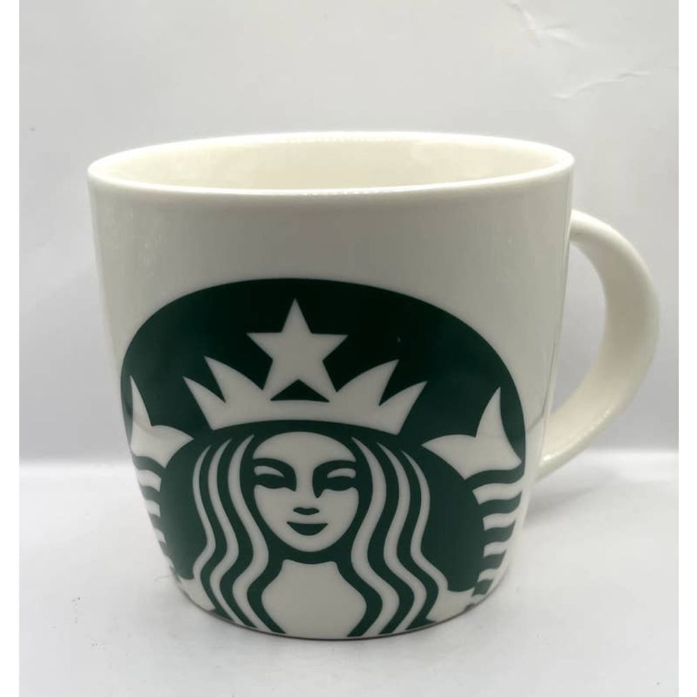 2017 Starbucks 14 OZ Coffee Mug Cream White Green